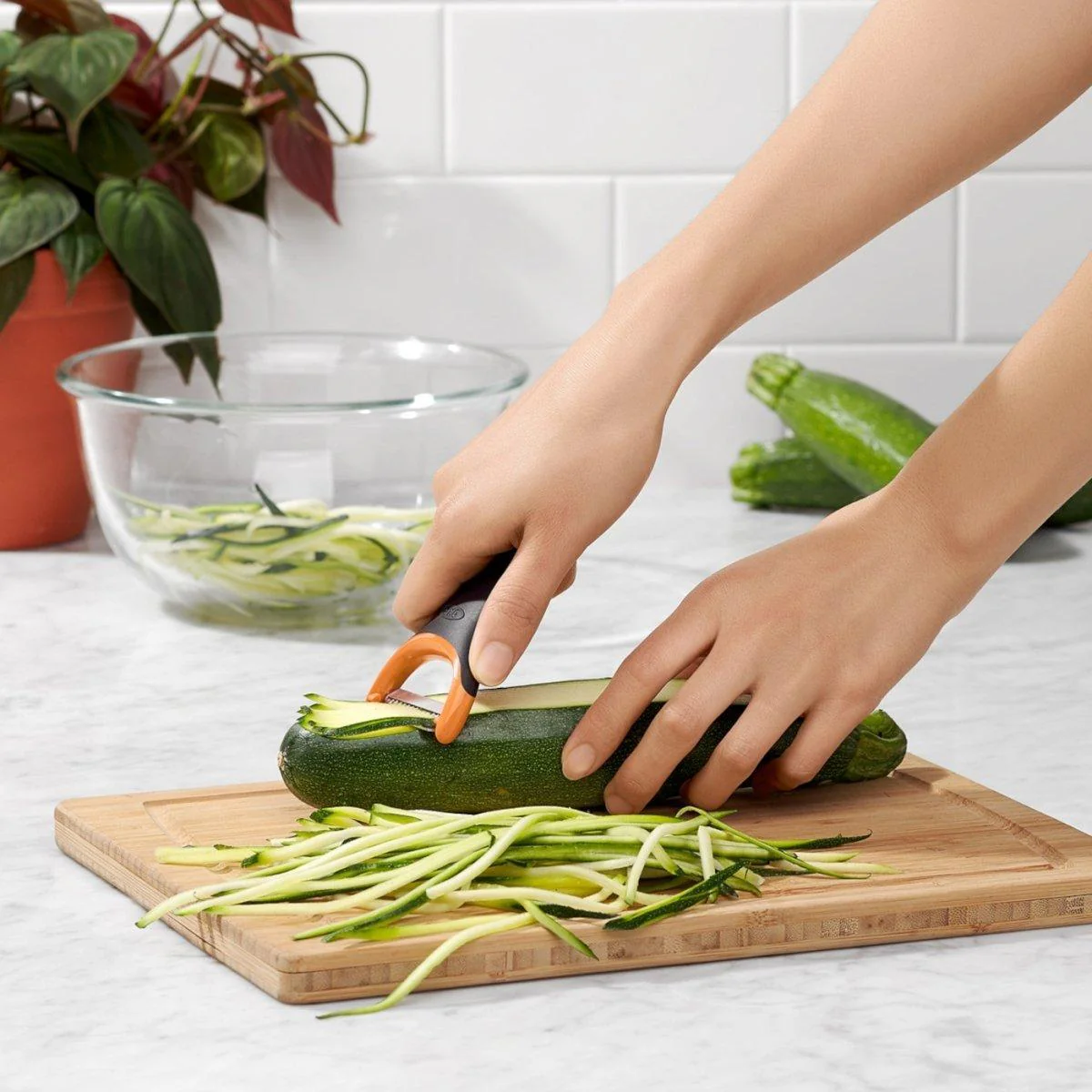 OXO Good Grips 3 Piece Prep Peeler Set - Image 4