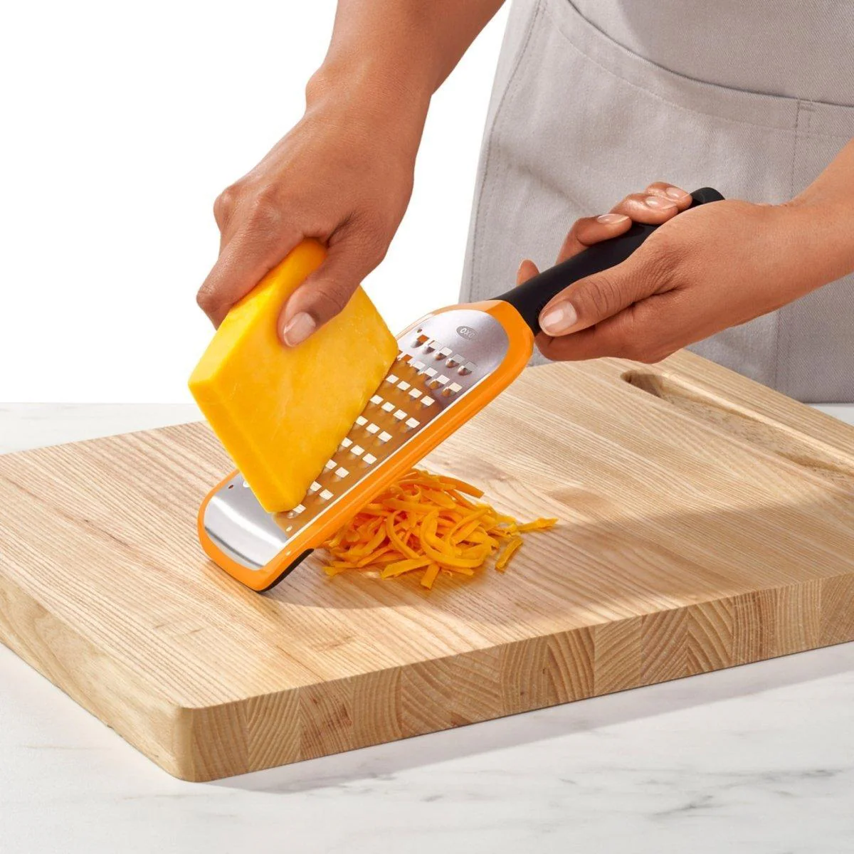 OXO Good Grips Etched Course Grater - Image 4